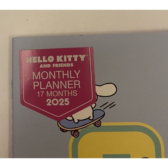 Sanrio Hello Kitty & Friends 2025 17 Months Planner 7” x 9.75” - Picture 2 of 6